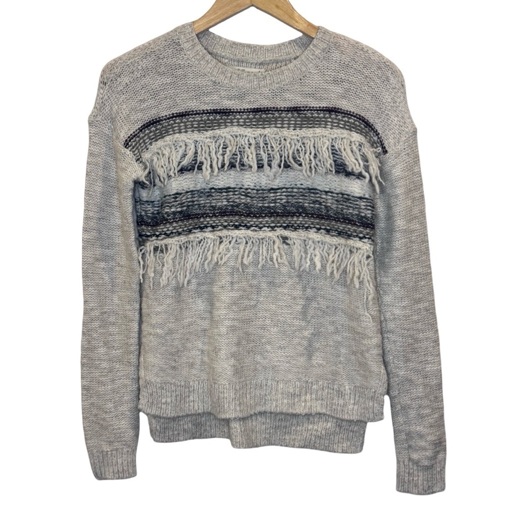 Abercrombie and Fitch Gray Striped Fringe Sweater Size M